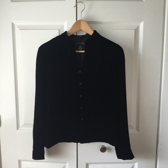 Ann Taylor Silk Blend Velvet Jacket Button Down Size 4 EUC - Picture 1 of 11